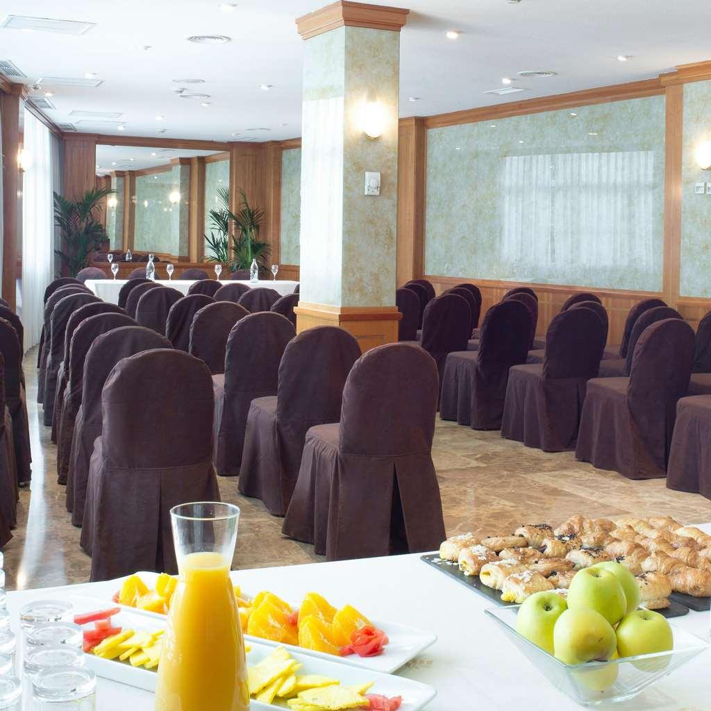 Vp Jardin De Tres Cantos Facilities photo