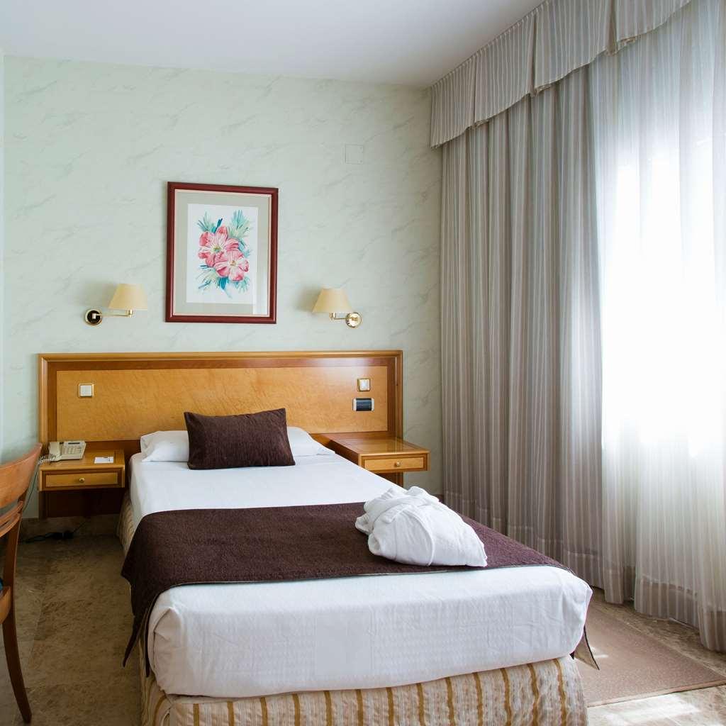 Vp Jardin De Tres Cantos Room photo
