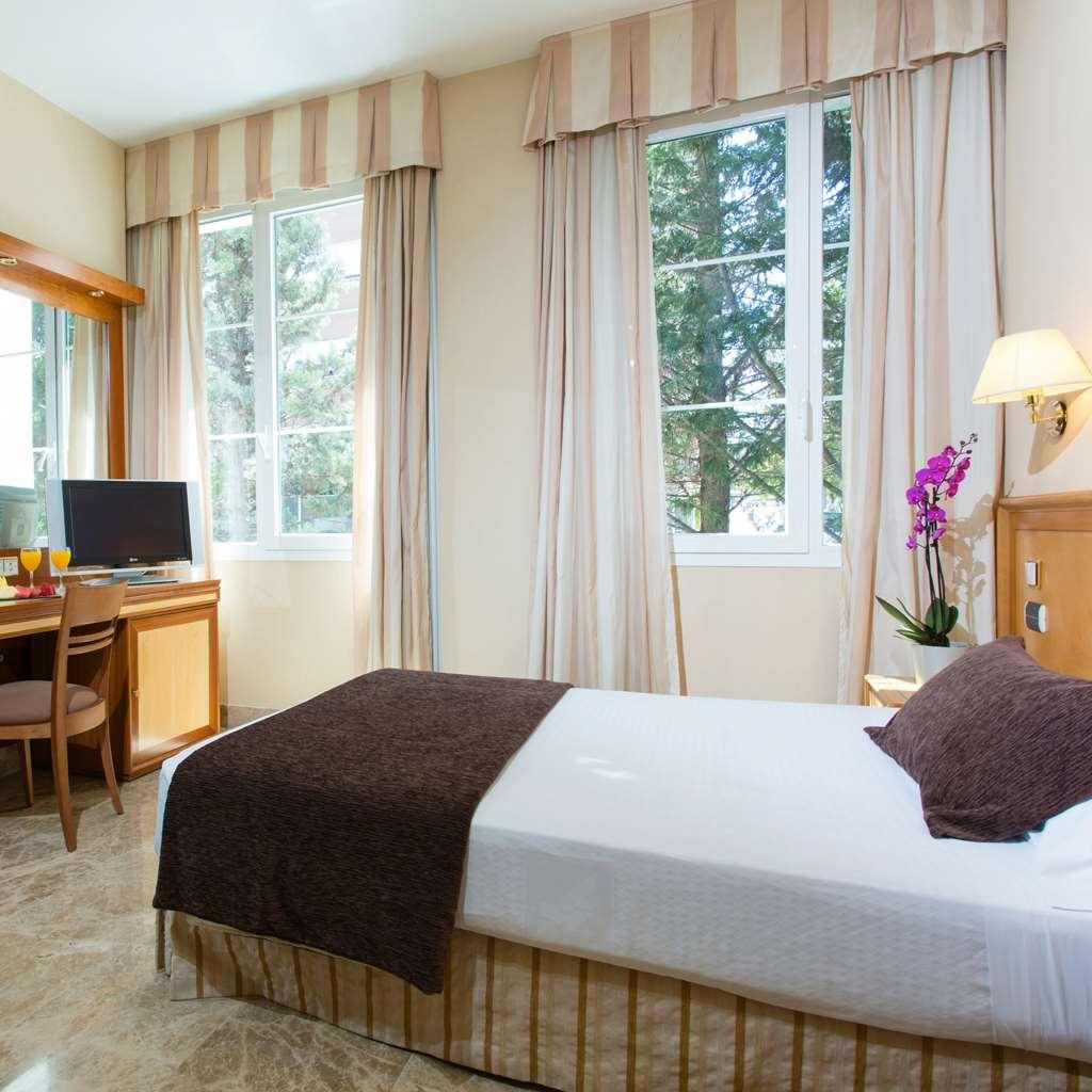 Vp Jardin De Tres Cantos Room photo