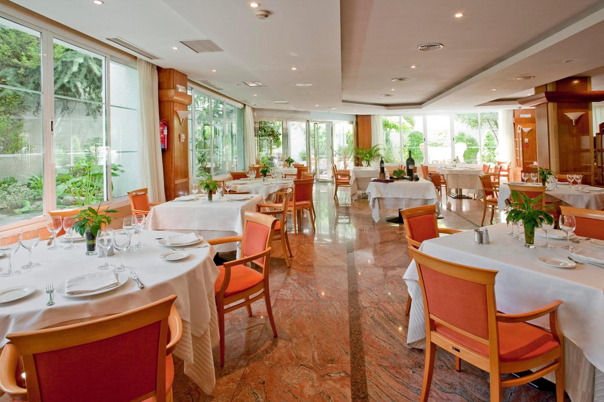 Vp Jardin De Tres Cantos Restaurant photo