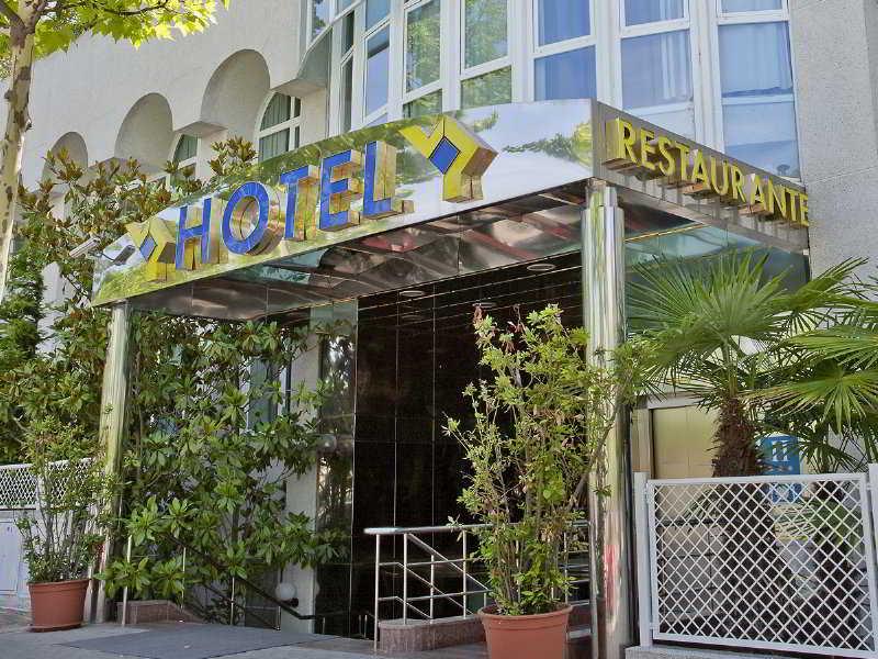 Vp Jardin De Tres Cantos Exterior photo